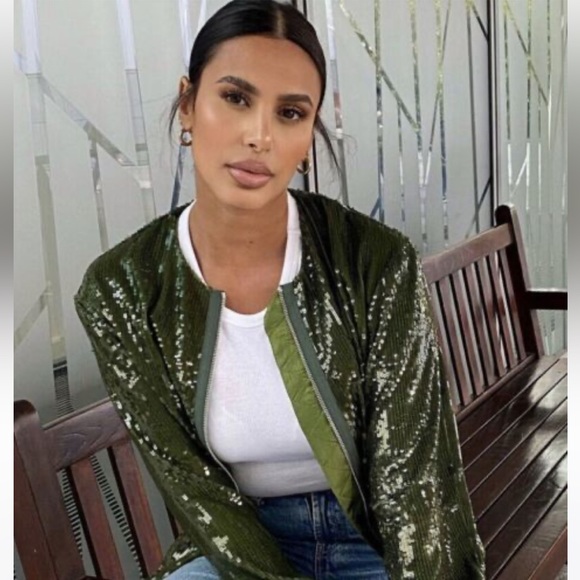 Zara NWT Emerald Green Sequin Bomber Jacket Size M - Picture 5 of 17
